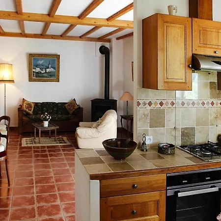 Charming With Private Garden, Revest-du-Bion