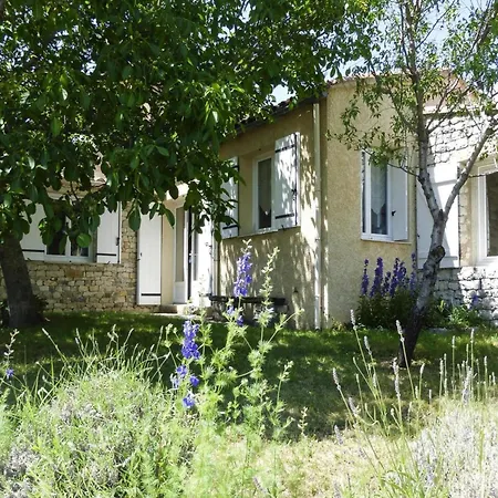 Charming With Private Garden, * Revest-du-Bion